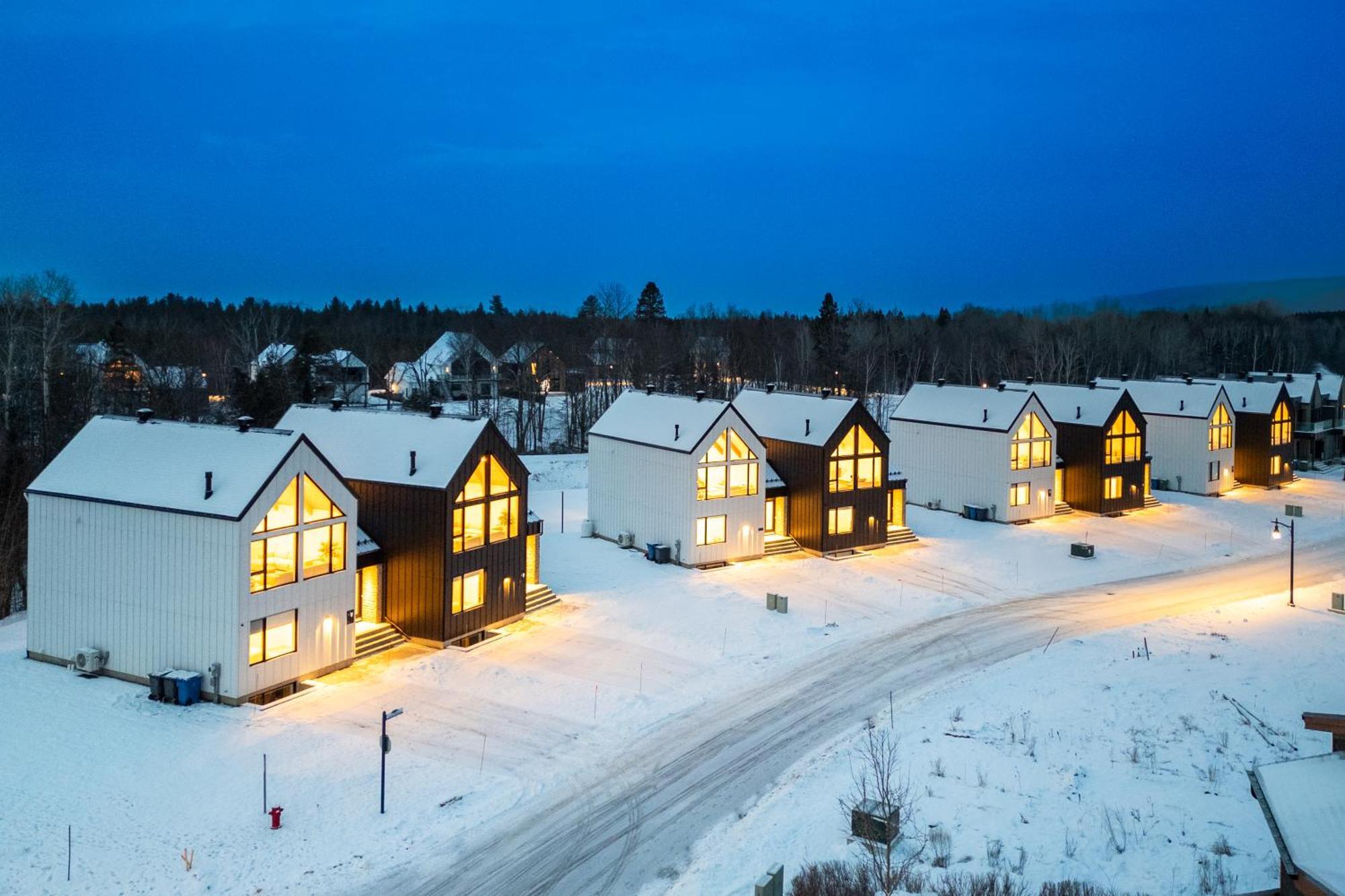 Sofa Villas Mont Sainte-Anne Beaupre Bagian luar foto